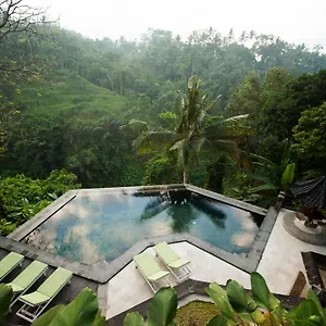 4* Semesteranläggning (resort) Beji
