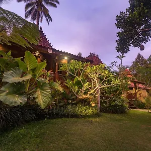 Be Bali Hut Farm 农家乐